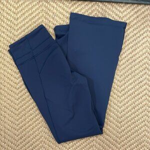 Lululemon - Groove Pant Flare Super Athletic Leggings - Navy - 12